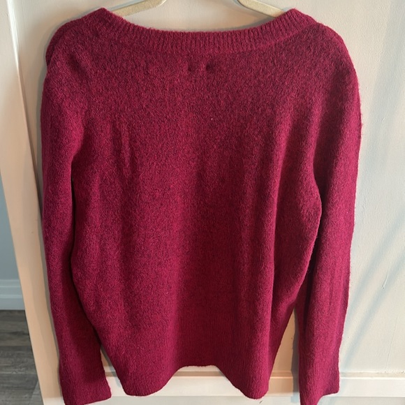 H&M Crew Neck Sweater - Picture 4 of 4